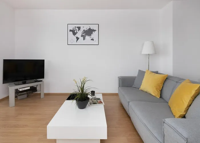 Warsaw Ursynow Modern Apartment By Noclegi Renters